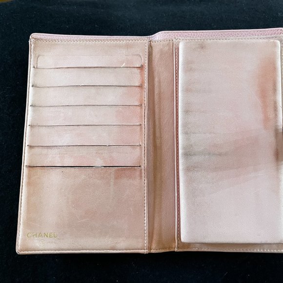 Chanel Caviar Leather Pink Wallet - Picture 4 of 12